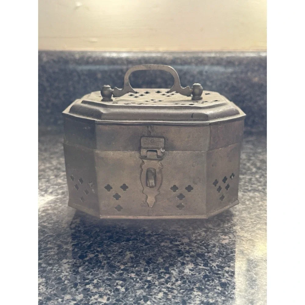 Vintage Brass Cricket Box Trinket Box‎ Incense Potpourri Metal Lock Box